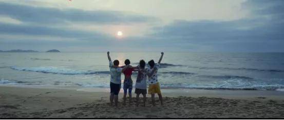 青春|《燃野少年的天空》别拿“歌舞片”来背锅了