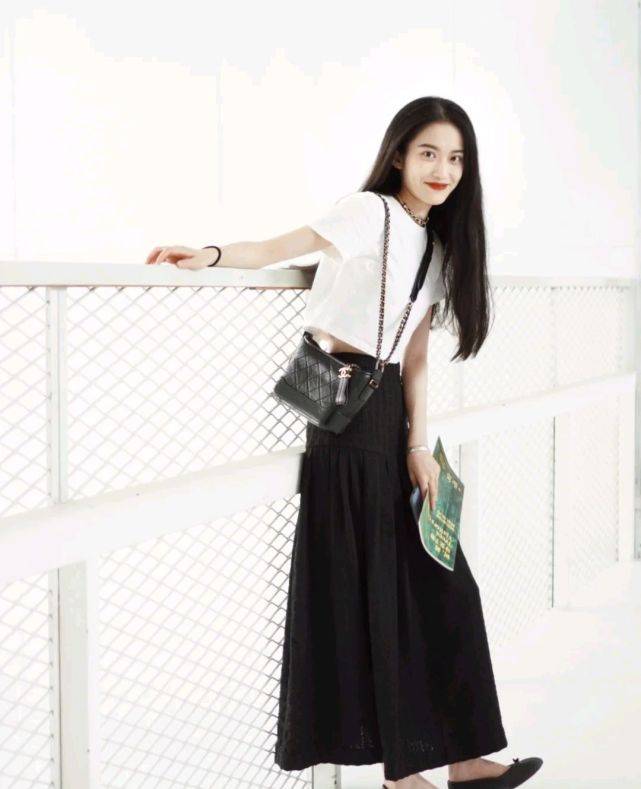 腰围|女生的服装穿搭很有讲究，穿对了不仅显高又显瘦，而且优雅又大气