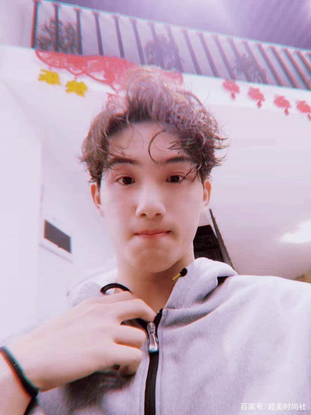 第一美少年 9302bb360d83417bbb01101631e4dd5e.jpeg