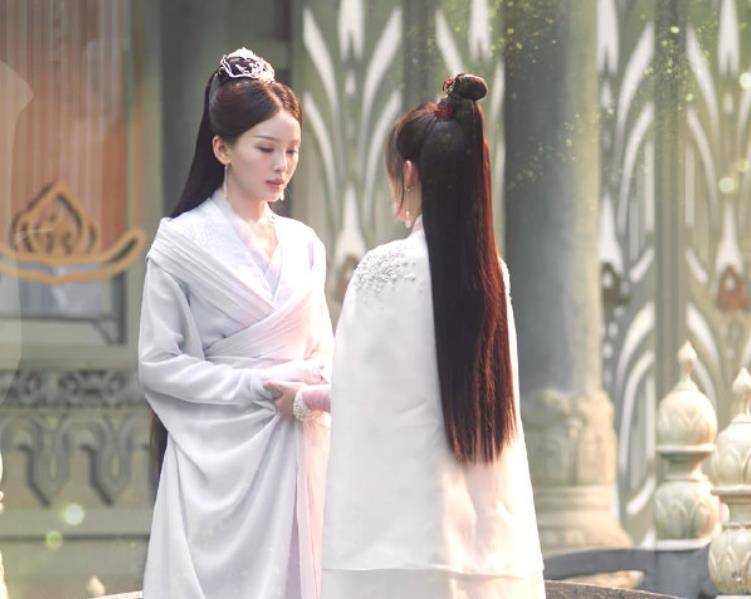 角色|《千古玦尘》大结局烂尾，上古人设太弱鸡，月弥与紫涵意难平