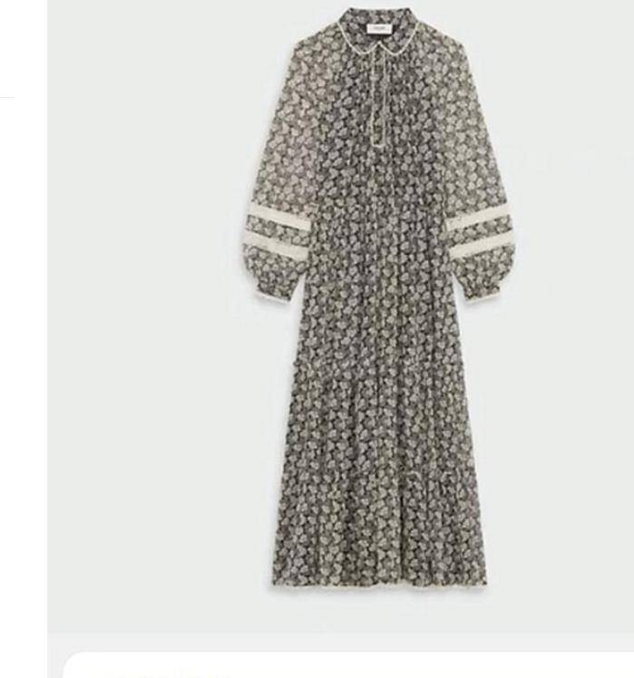 岳母|郭晶晶高调了，2万雏菊图案印花裙优雅贵气，曾同框何超琼也不输