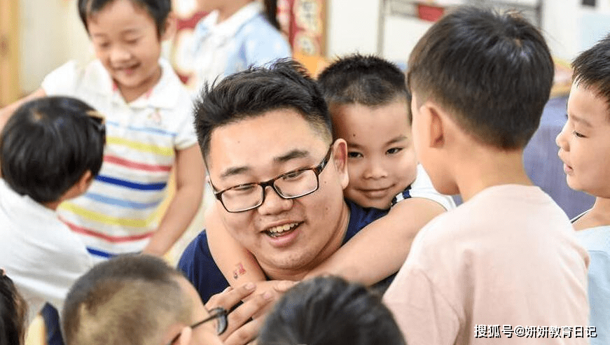 男幼师|教育部发文，幼师招录出新规定，专科生或将无缘教师行业