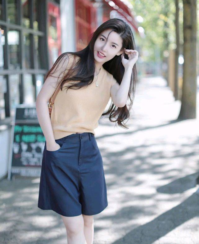 腰围|女生的服装穿搭很有讲究，穿对了不仅显高又显瘦，而且优雅又大气