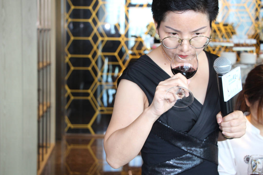 Vins|六月的第一场品鉴会