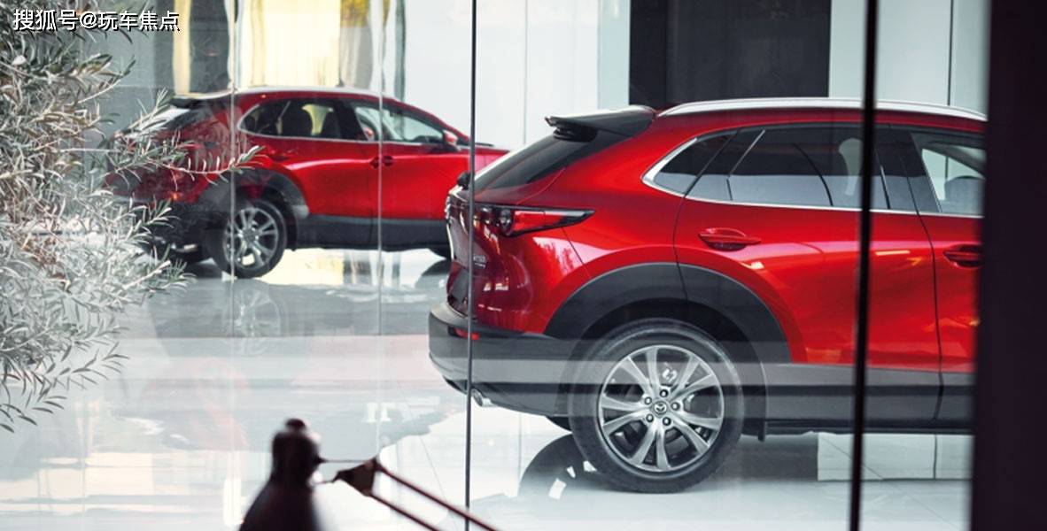 跑车大全及价格表 3b2c3cb915144f57accfe07b876fbb4d.jpeg