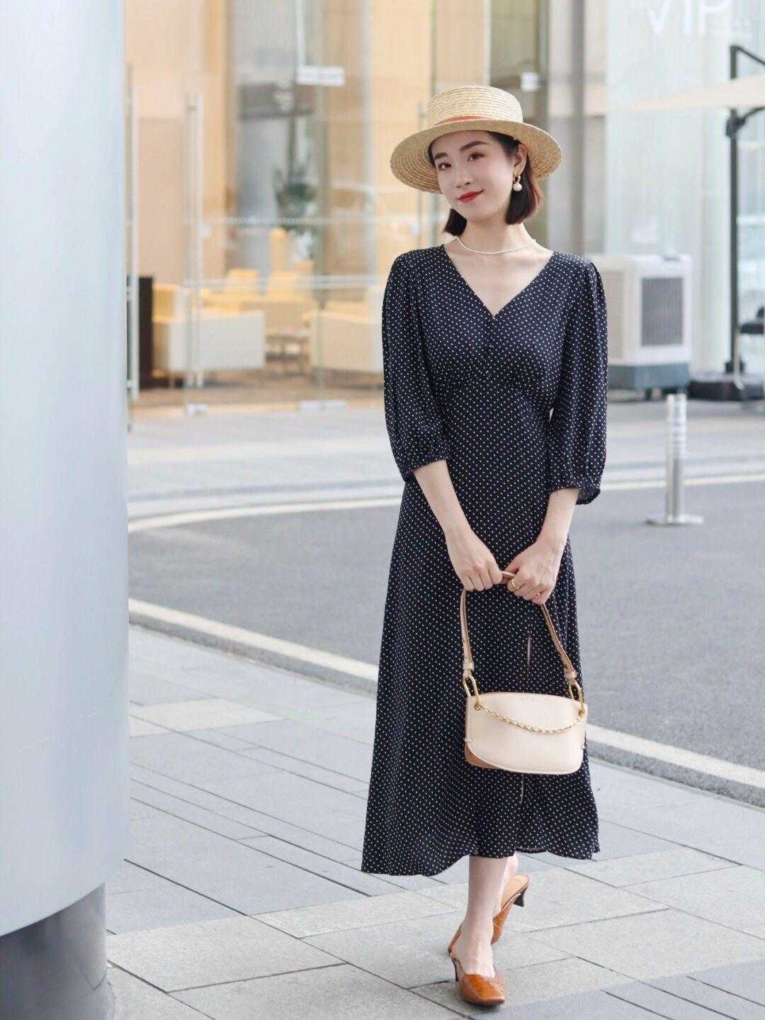 黑色|做一个精致的女人，你只需要找对搭配方法，这样穿，谁穿谁好看！