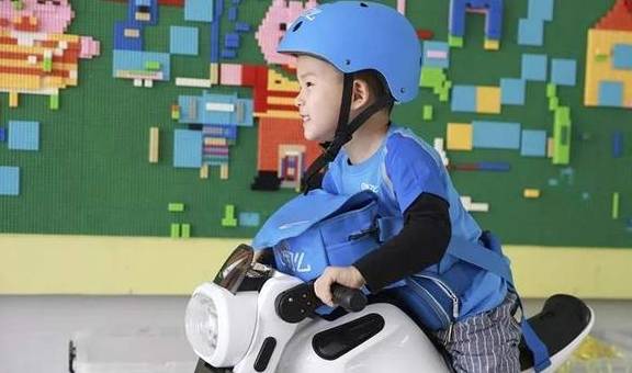 生活|如果不是迫于生计，哪个老师愿意兼职去送外卖？真的是撑不下去了