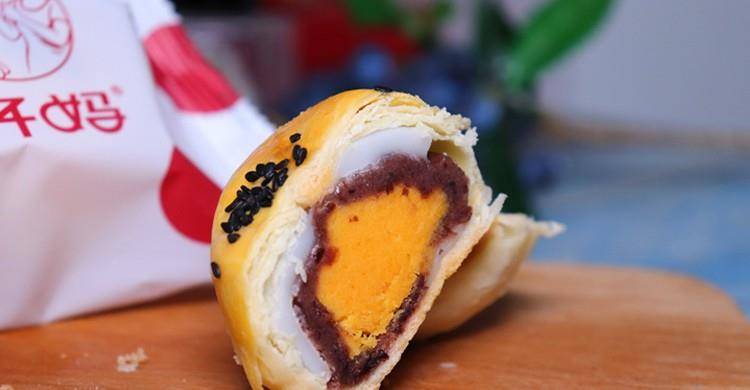 直播间|李佳琦推荐的7款零食，好吃又平价，回购率超高，你都吃过吗？