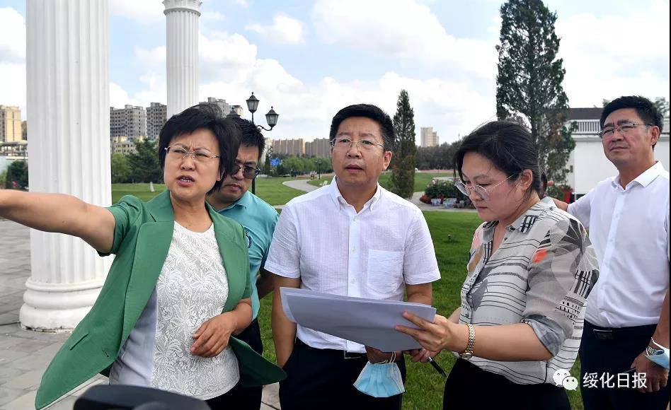 绥化市委书记孙恒义深入市区调研城市管理工作