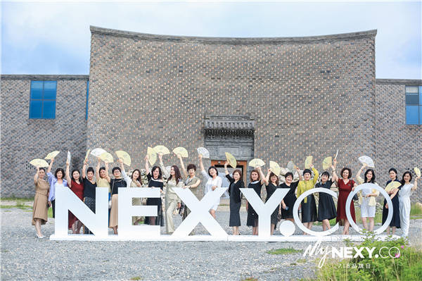 疫情|后疫情时代如何凭自创品牌日出圈？揭秘高端女装NEXY.CO新玩法