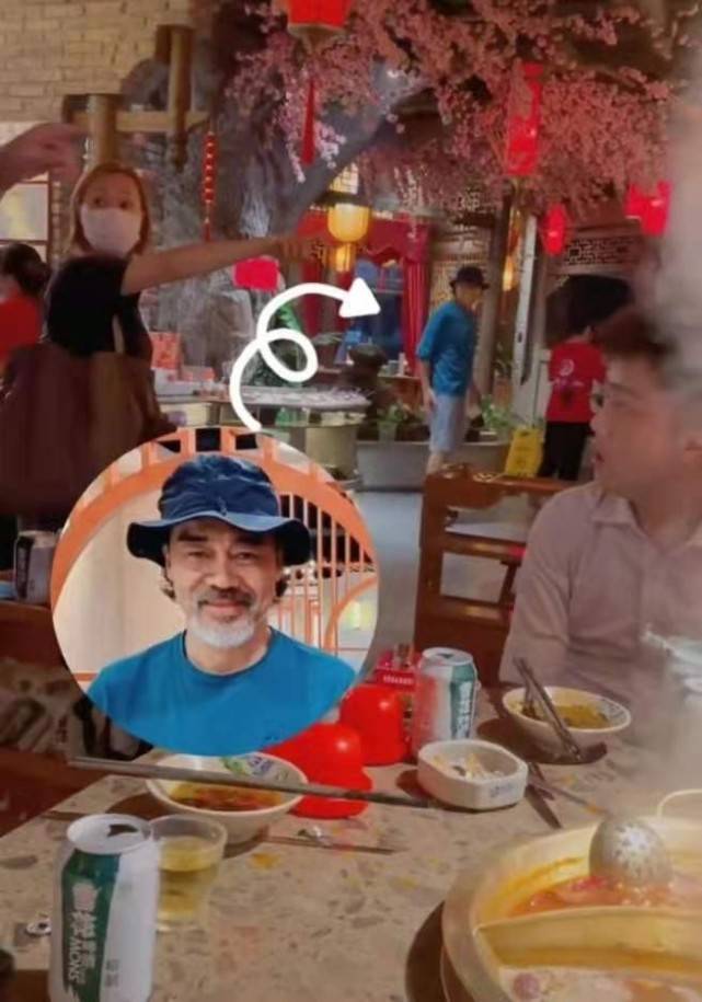 刘青云|55岁郭富城比老婆会保养!穿休闲装聚餐,大两岁刘青云胡子都花白