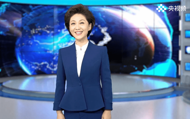 大气|海霞真令人心疼！穿西装报家乡灾害满脸沧桑不已，眼中含泪太动容