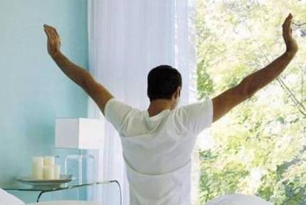 晚上几点洗澡最合适 3b164bb19f28465790e5a3dfcef276c4.jpeg