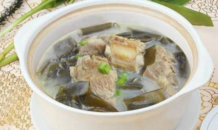 排骨汤怎么炖成白色 553a7ef3fe42470d8f9bf85e809070e0.jpeg