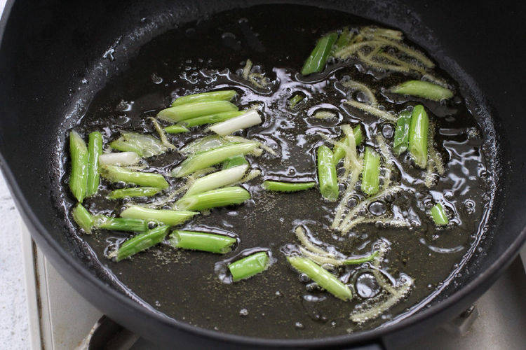 炒什么菜适合用酱油 5b24ce49d1cf447197f69214a409a4f5.jpeg