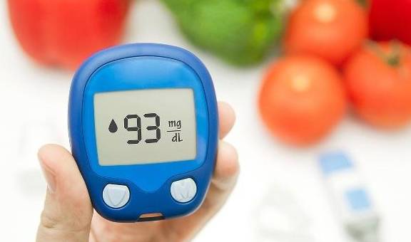 光管|糖尿病为啥要管好餐后血糖？餐后血糖高一般就三个原因