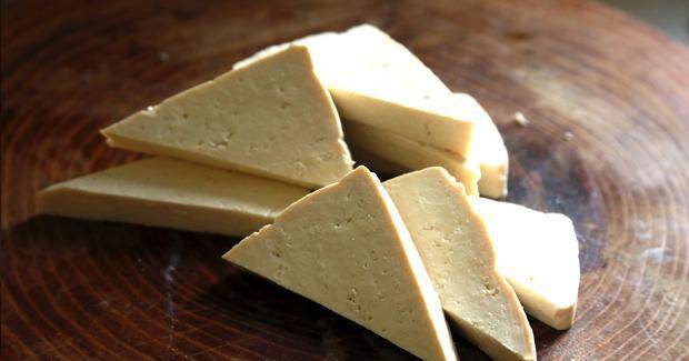 冬日|冬日里的美味家常菜,用普通的豆腐做一道干锅豆腐,好吃又下饭