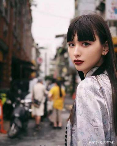 铃木惠|日本最会穿衣服的女星,百万粉丝的时尚博主,竟是个上海姑娘?