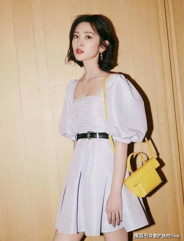 设计|唐艺昕气质好甜，就算穿着高贵优雅的丝绸裙，也藏不住“甜妹感”