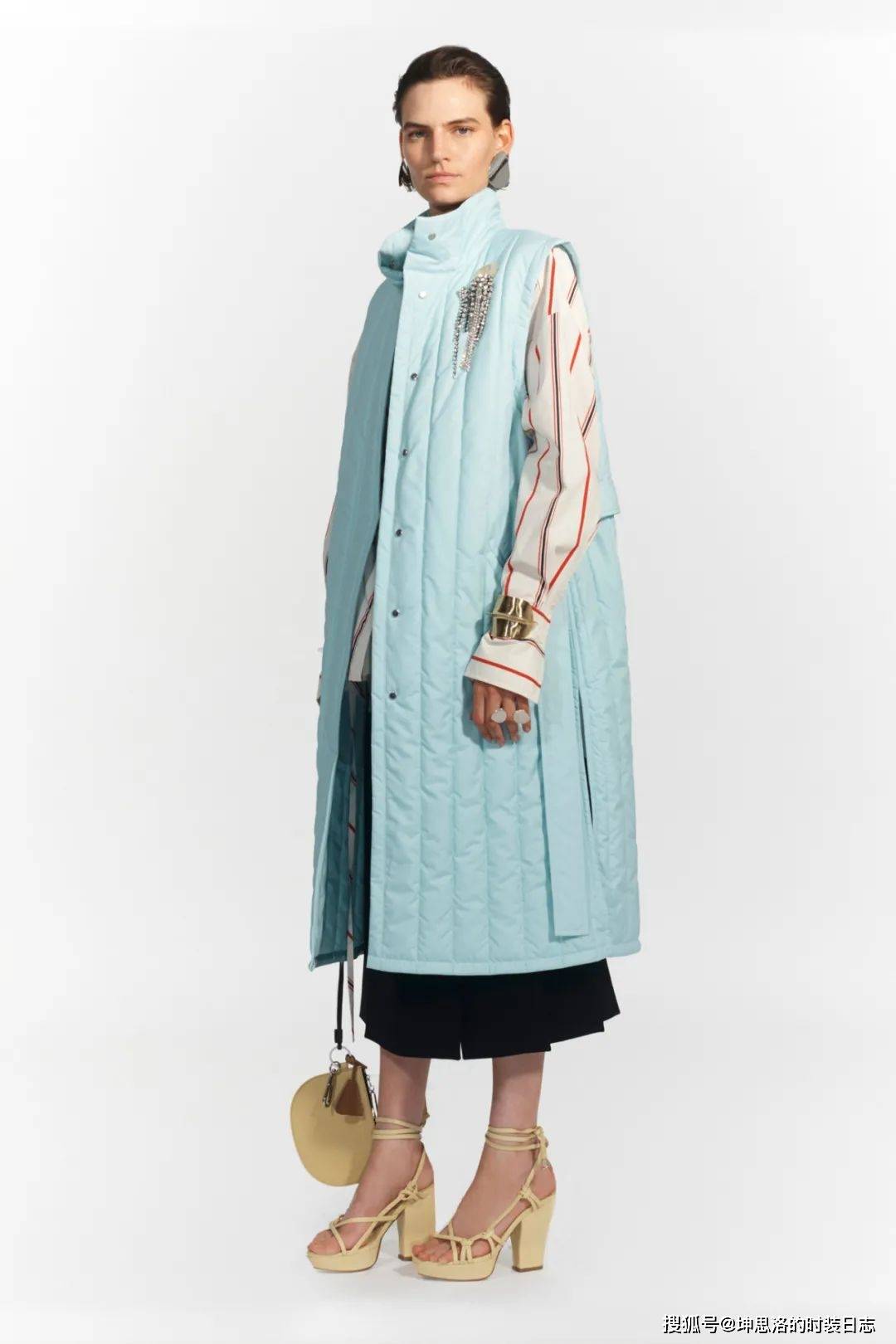 高定|3.1 Phillip Lim 2022早春度假系列 坚韧乐观的女性气质