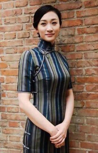 显得|当众女星穿上最婀娜的旗袍，赵丽颖穿出女人味，舒淇妩媚动人
