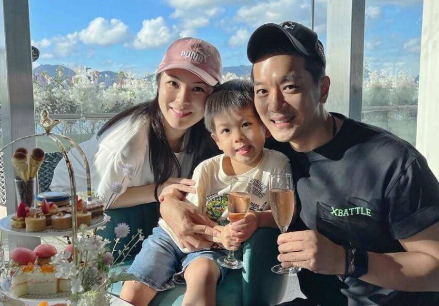 因为|恭喜！5亿驸马黎诺懿宣布爱妻怀孕19周，会让二胎用长子的旧物品