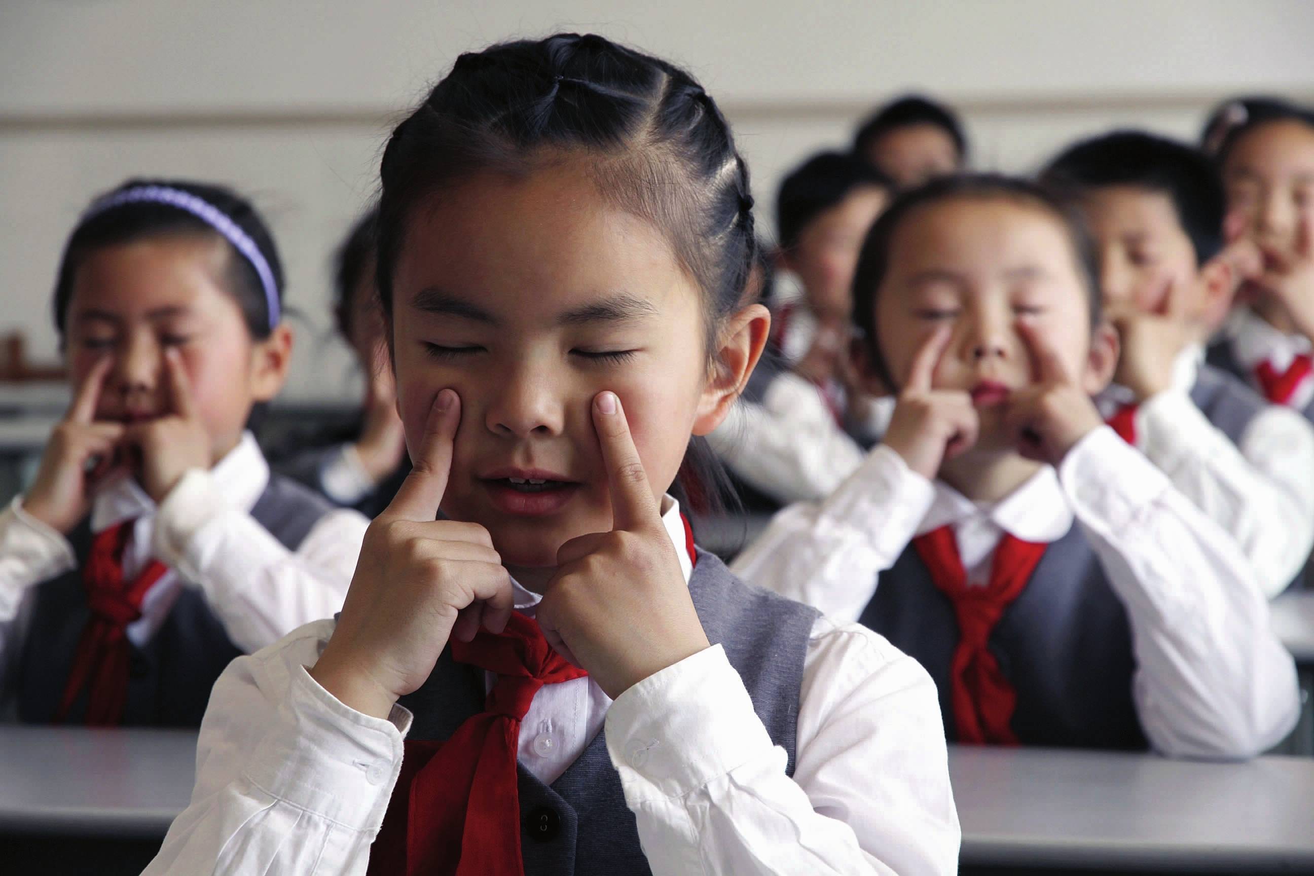 原创为什么女生不能光膀子小学生的回答误伤妈妈逗笑一众网友