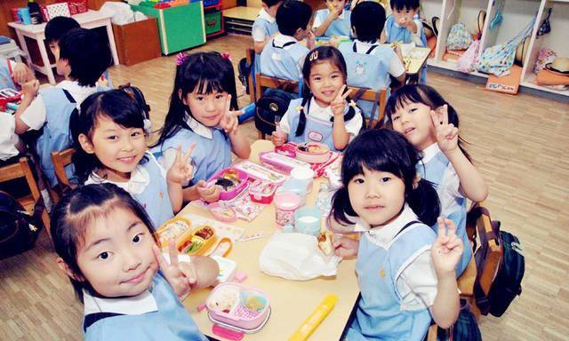 技能|3岁是入园的最佳年龄，资深园长：不具备3种技能，去了会受罪