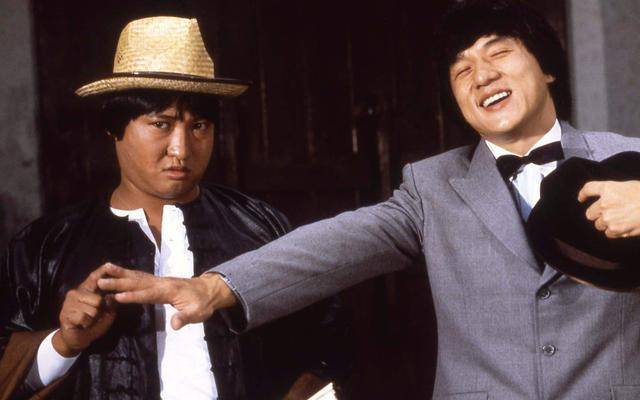 从此之后他的影片就一发不可收拾,《合气道》,《龙争虎斗》,《死亡