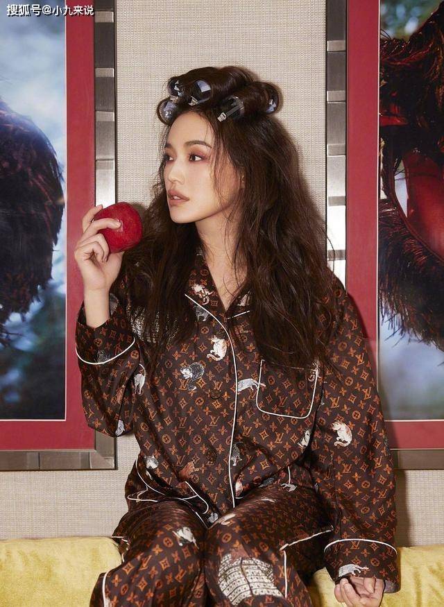 卷发|40岁的女人烫发必读，牢记这3点，让你烫发更有气质