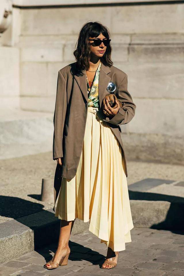 仙女|腰粗屁股大女人别瞎穿，多穿这样的裙子，遮肉显瘦又洋气