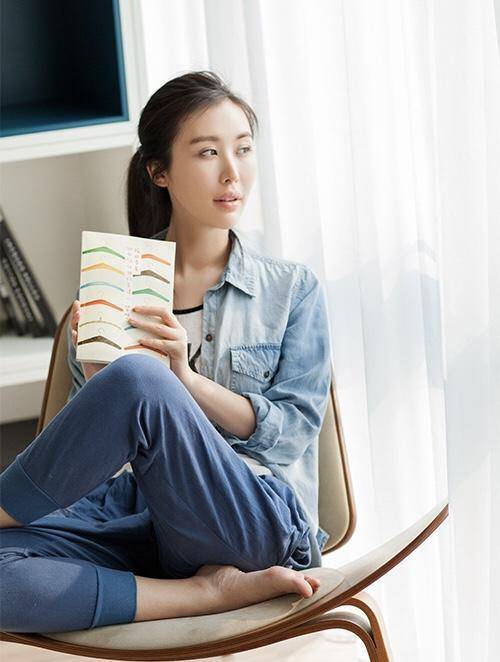 田朴珺|田朴珺才是“商圈”女神，穿礼服亮相，由内而外散发出高雅气质