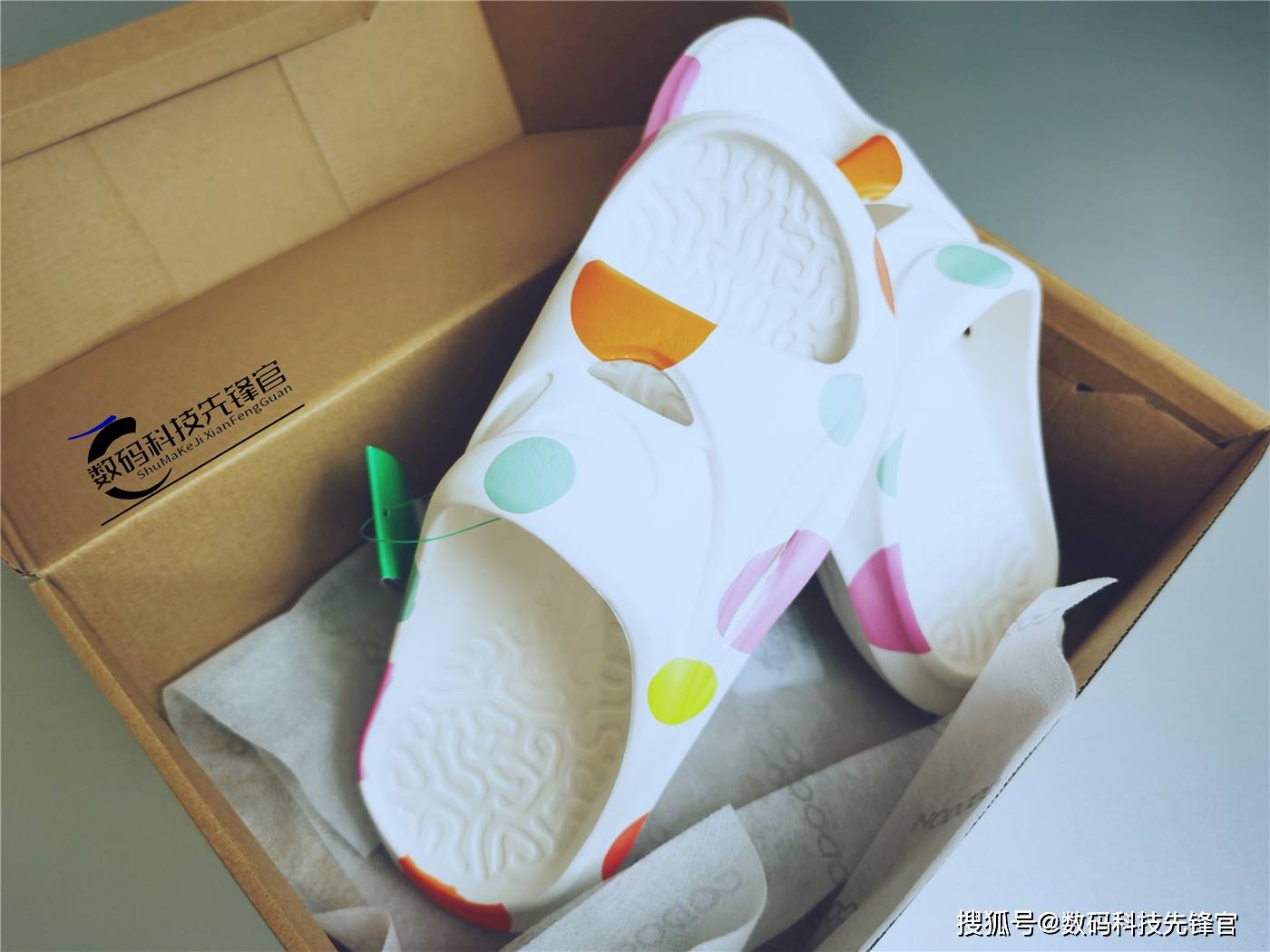 材质|有缓震功能的舒缓拖鞋能给运动后带来什么样的减压效果？