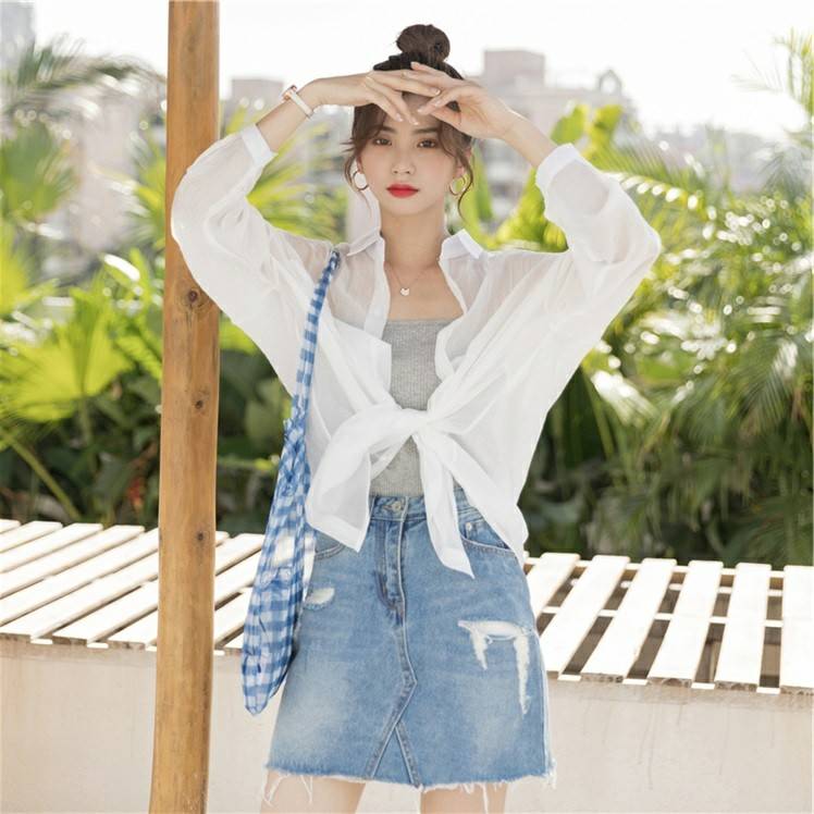 材质|衬衫控的夏天衣柜中必备单品，防晒功能衬衫也要穿出时髦范