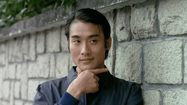 性感的叶玉卿,妩媚的刘嘉玲,英俊的梁家辉,这部喜剧难以复制_吕奇