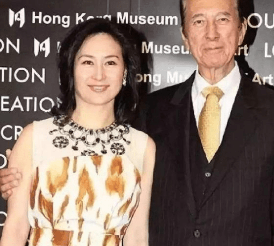 何四太|赌王30年未露面的儿子有何来头,为何四太已认领却托何超琼照顾?