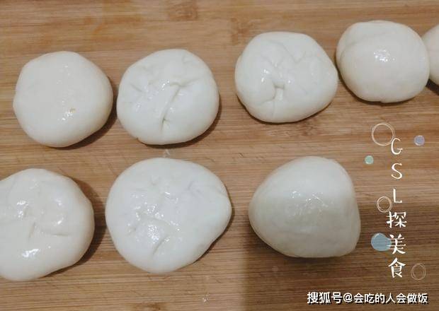 做法|营养早餐简单做法，一卷一煎，皮薄馅多，连吃三个都不够