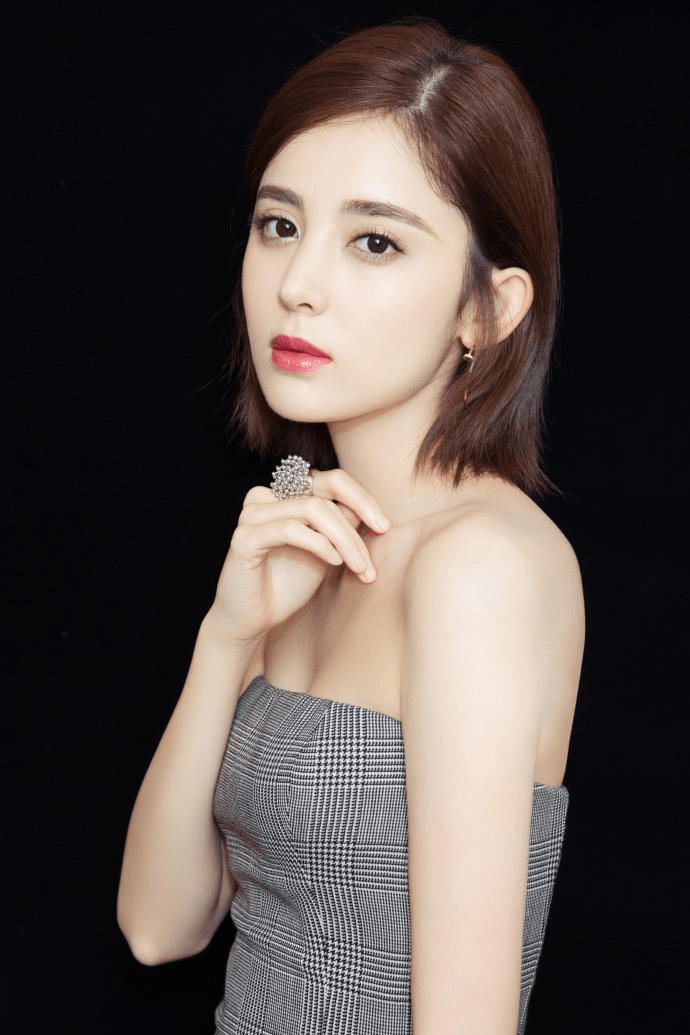 惊艳的女性名字 445d119249524efd880e9d83dc7c01d0.png