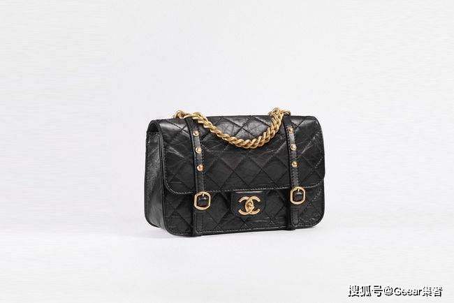 系列|强势上架：CHANEL全新Flag Bag，一秒成率性女人代名词！