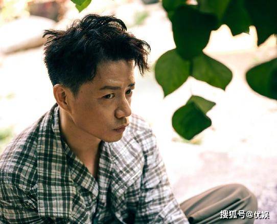 段奕宏:暗恋过陶虹,和现任妻子相爱20年无绯闻,被称为"戏奴"