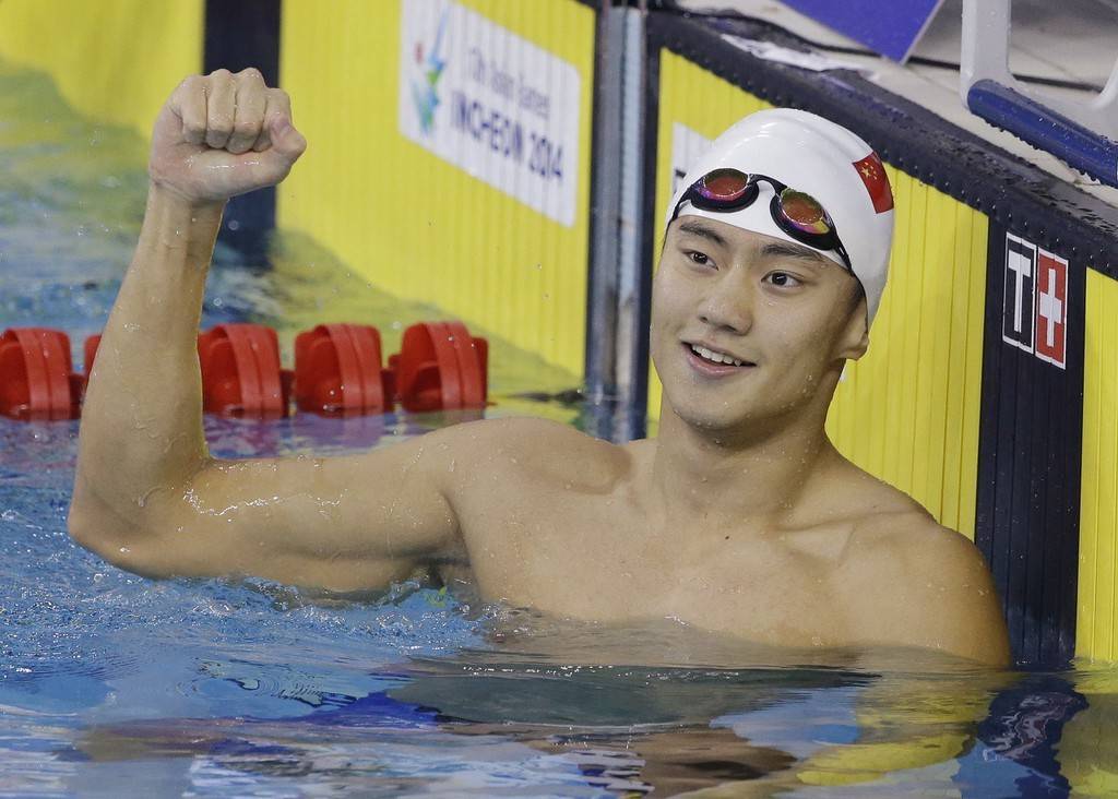 原创退役两年宁泽涛冲上热搜体坛欠他一个道歉看罗雪娟怎么说的