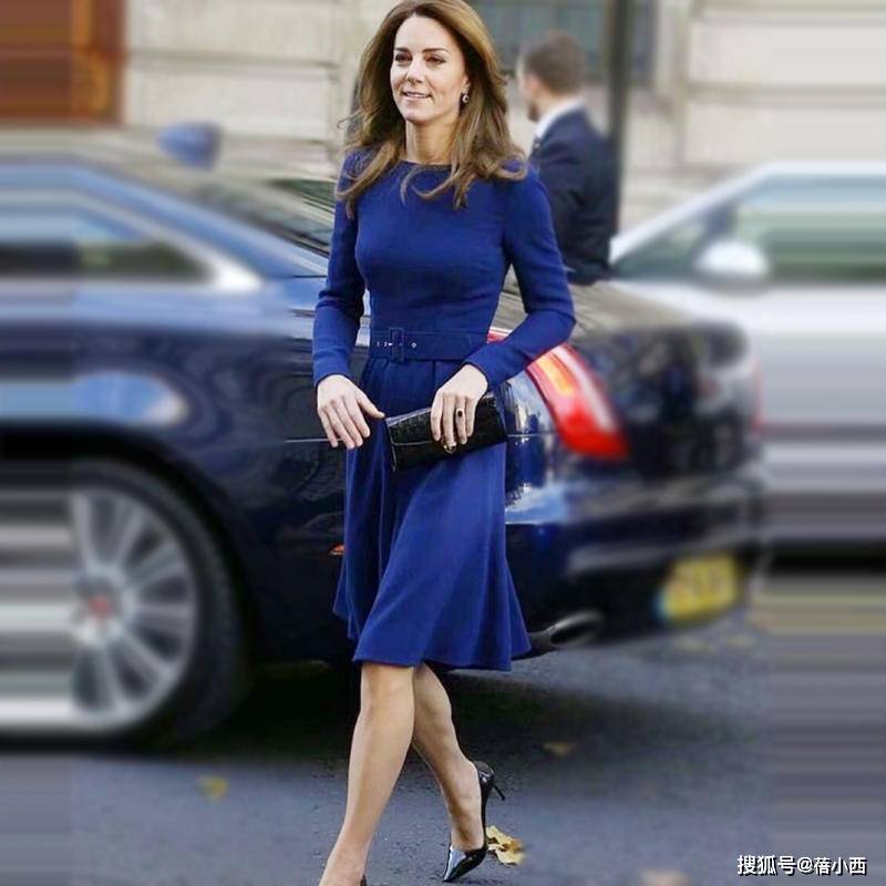 设计|凯特王妃气质、地位摆在那，穿粉色连衣裙亮相，高级优雅让人羡慕