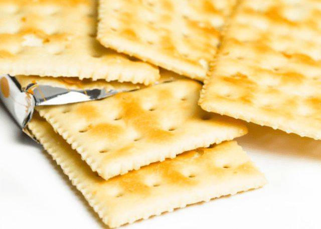 苏打饼干|这6种早餐,或不利于身体健康,提醒:尽量少吃