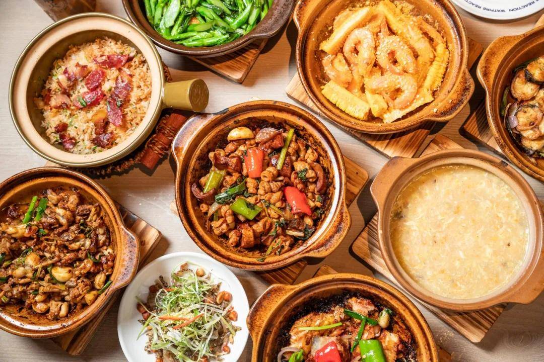 叹八家美食就在保利mall