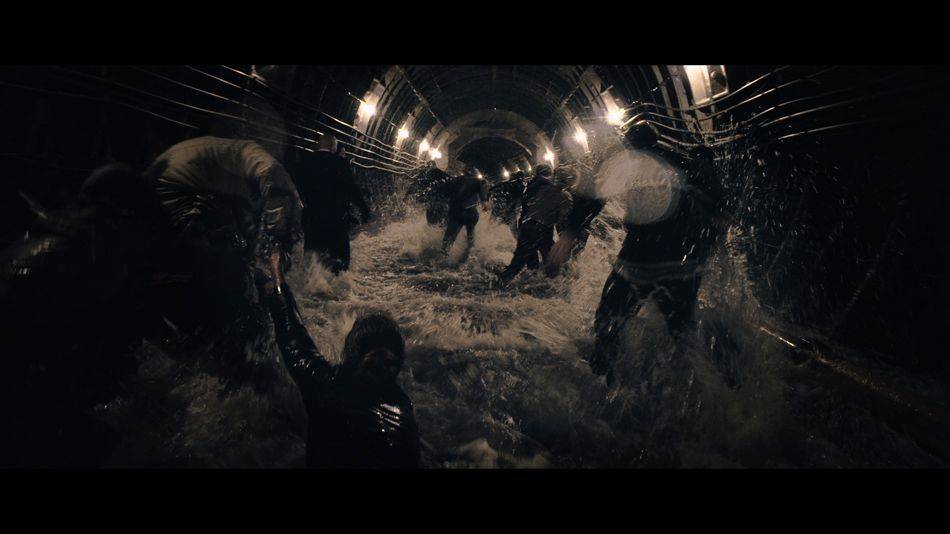 图片[5]-惊悚灾难电影《夺命地铁》，根据前苏地铁隧道漏水真实事件改编!-魔性次元