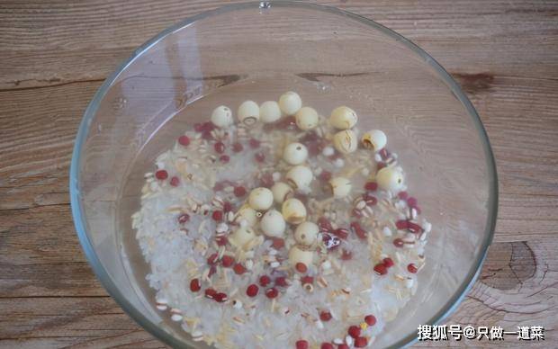 因为|初春的早餐多吃它，做成粥来吃，15分钟上桌，补血怯湿降春燥