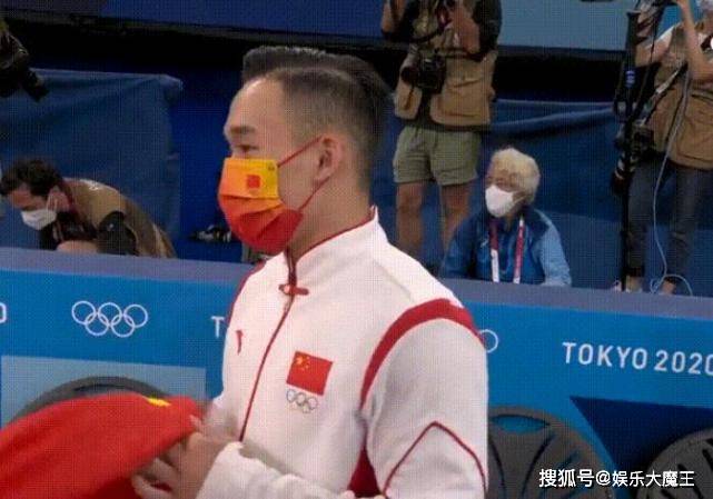 举重若什么成语_举重卡通图片(4)