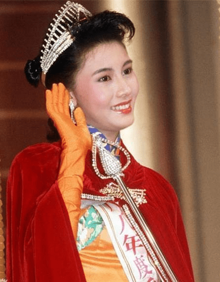 拜金排行_职场“拜金”排行榜出炉