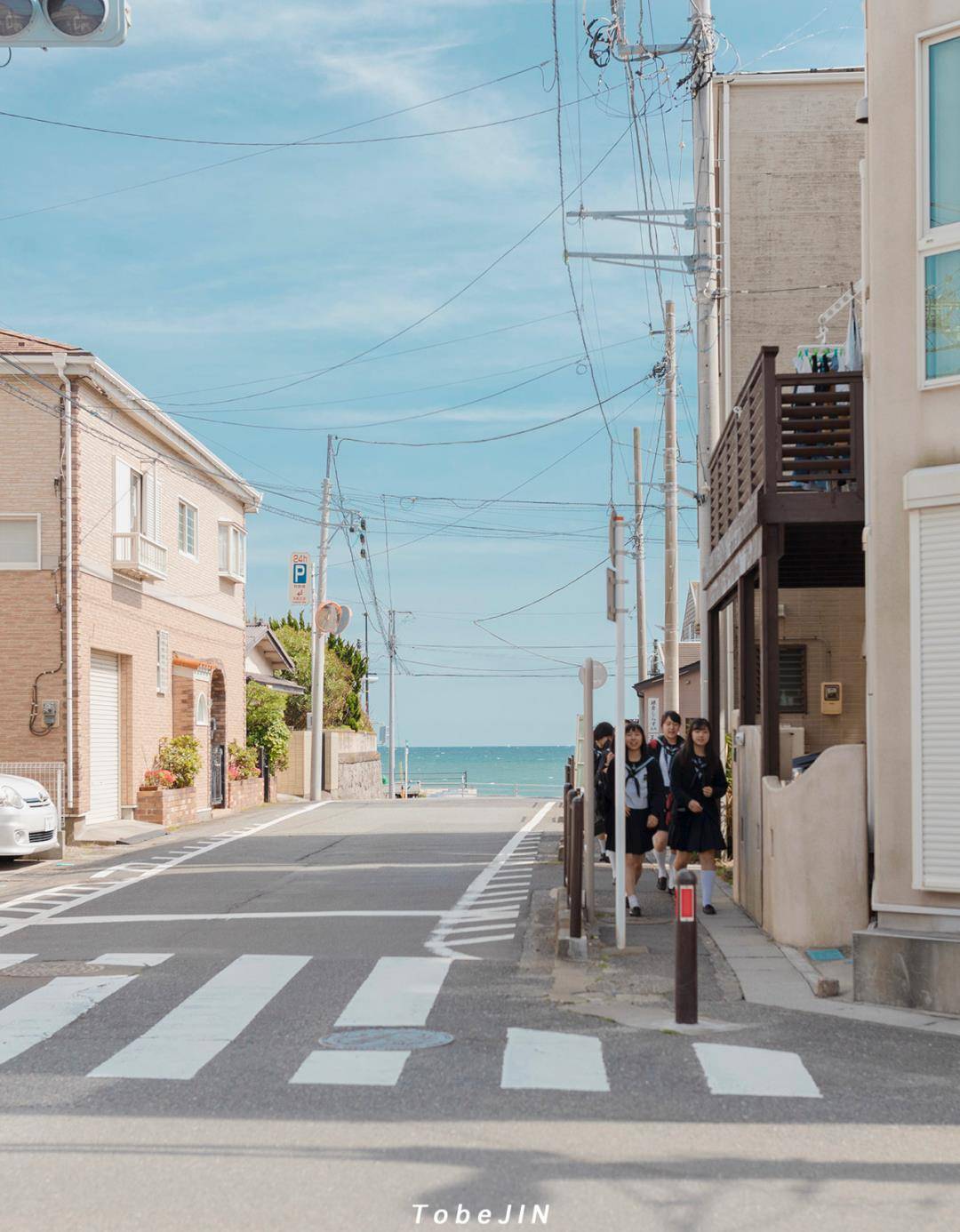 视觉|别再穿一身黑了！今夏爆火的“初恋色”简直美哭！