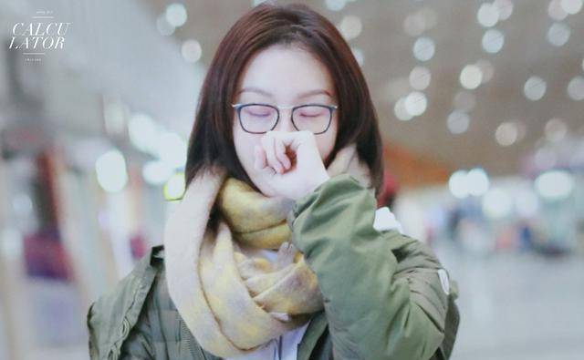 视觉|陈数真是气质女神，穿绿色羽绒服配短发，43岁愣是美成“初恋”